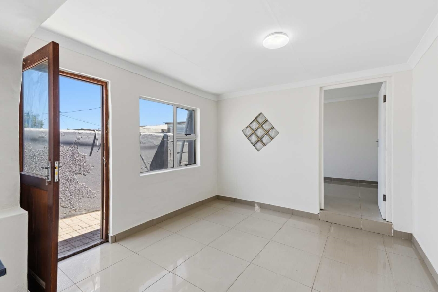 3 Bedroom Property for Sale in Brooklyn Western Cape